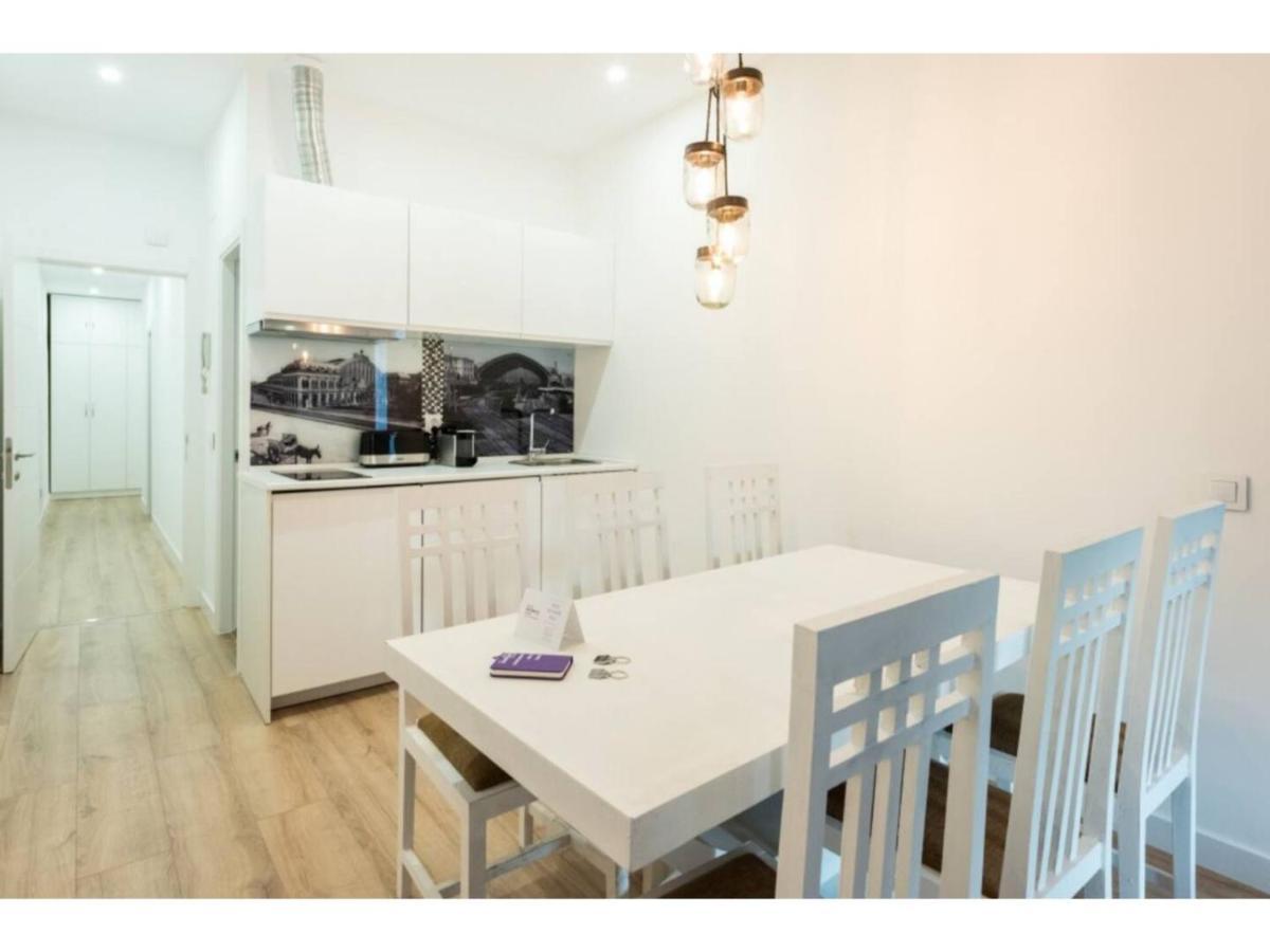 Apartamento 3 Habs Enfrente De Atocha Mendez3º Madrid Eksteriør billede